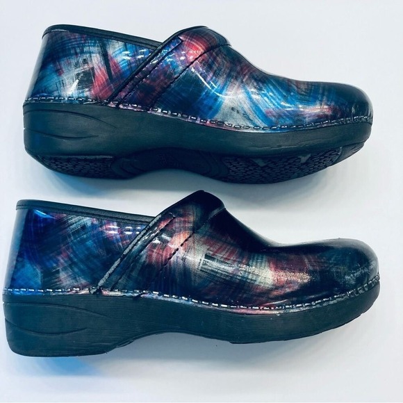 Dansko Shoes - Dansko Professional Clogs Sz 39 Multi Color Abstract Patent Leather Nursing Shoe